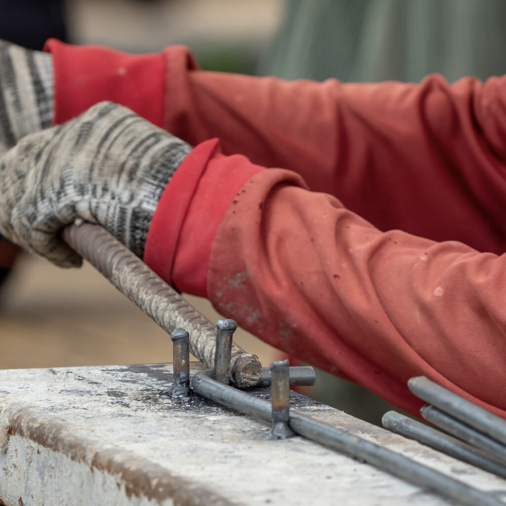 Choosing the right concrete accessories for optimal structural support. Find types, benefits, and expert selection advice for your project needs.
